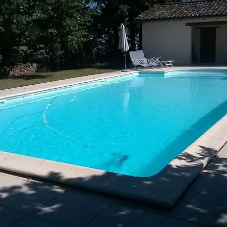 بيت للعطل La Louvatiere - En Pierres Et Piscine Privee *